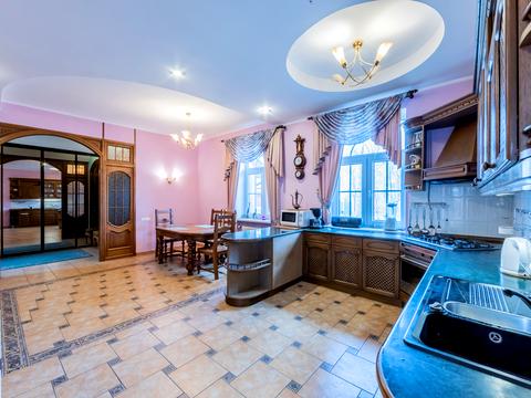 будинок за адресою Квітки Цісик вул. (Гамарника), 81