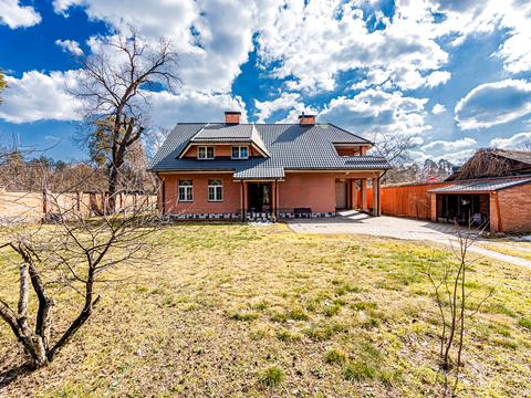 будинок за адресою Квітки Цісик вул. (Гамарника), 81