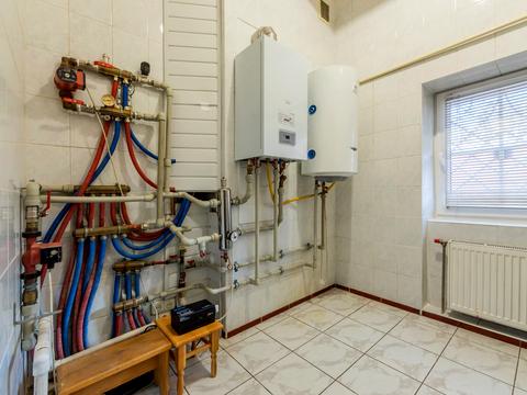 будинок за адресою Квітки Цісик вул. (Гамарника), 81