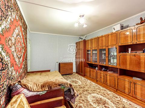 квартира за адресою Академіка Глушкова просп., 12