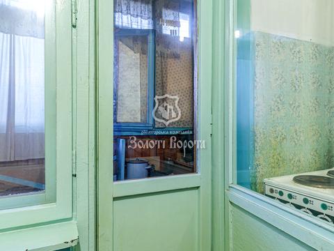 квартира за адресою Академіка Глушкова просп., 12