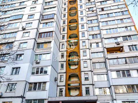 квартира за адресою Академіка Глушкова просп., 12