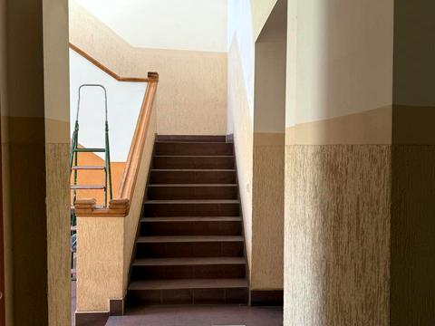 комерційна за адресою Маєра Балабана вул., 12