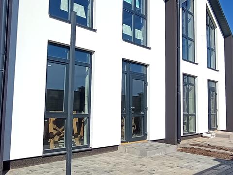 дом по адресу п. Лески, вул. Владислава Бувалкіна