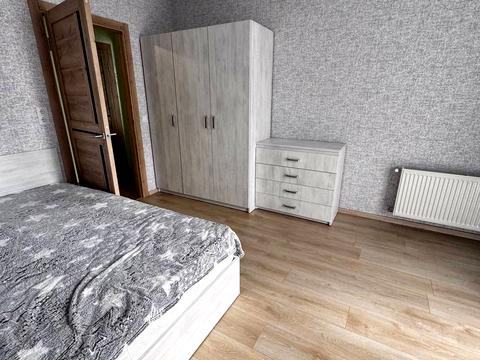 квартира за адресою Олени Теліги вул., 18