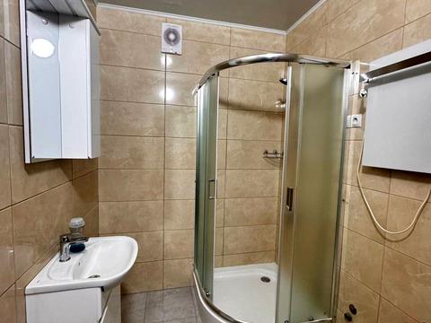 квартира за адресою Олени Теліги вул., 18