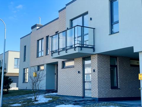 дом по адресу Лісова