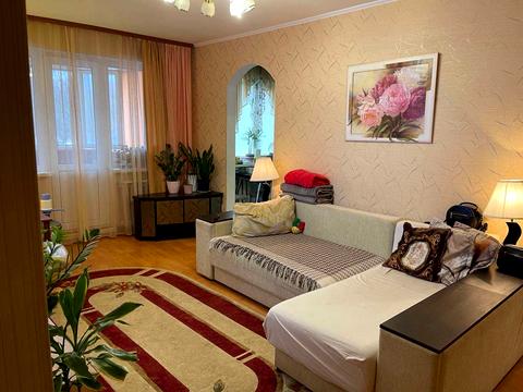 квартира за адресою Жасминовий бульв. (Петра Слинька), 3