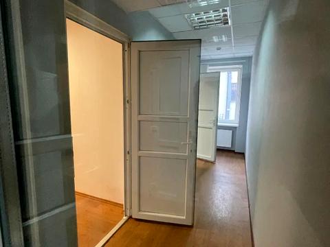 комерційна за адресою Князя Володимира Великого вул. (Плеханова), 1