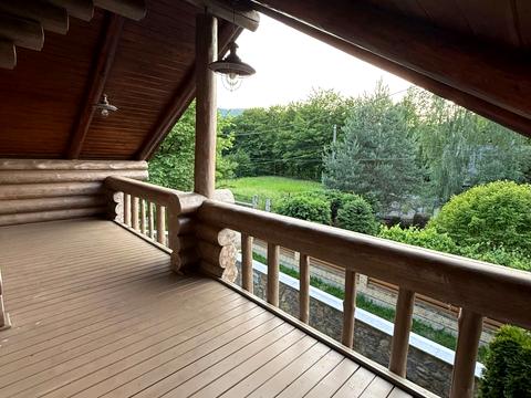 будинок за адресою Чорновола, 802