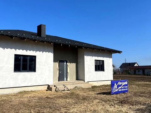 будинок за адресою с. Боголюби, Сонячна вул., 12