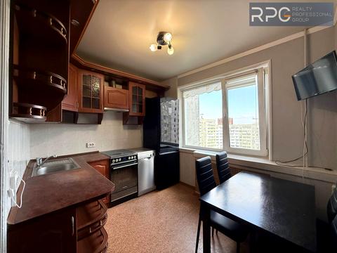 квартира за адресою Академіка Заболотного вул., 110