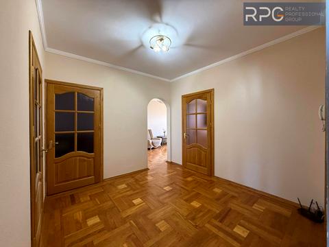 квартира за адресою Академіка Заболотного вул., 110