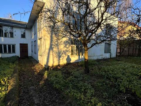 комерційна за адресою Шевченка, 35