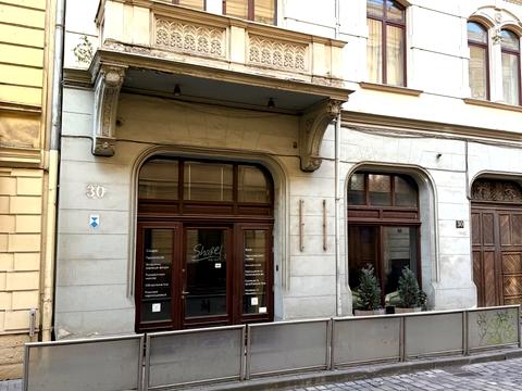 коммерческая по адресу Коперника ул., 30