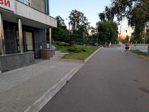 коммерческая по адресу Академика Вернадского бульв., 24