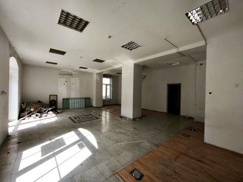 коммерческая по адресу Толстого Льва ул., 40