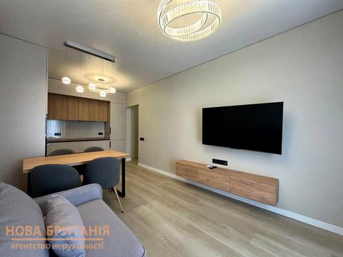 квартира за адресою Михайла Максимовича вул. (Онуфрія Трутенка), 28-Е