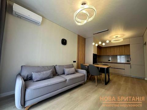 квартира за адресою Михайла Максимовича вул. (Онуфрія Трутенка), 28-Е