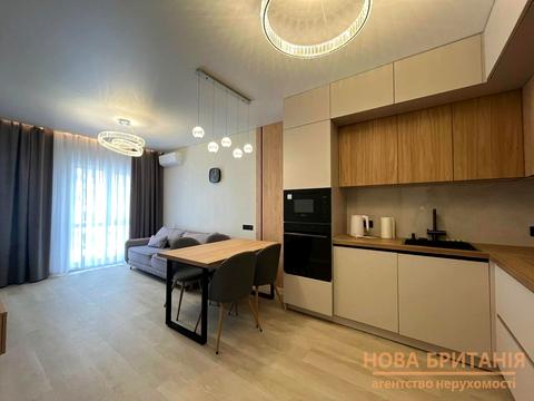 квартира за адресою Михайла Максимовича вул. (Онуфрія Трутенка), 28-Е