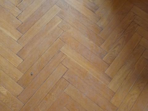 квартира за адресою Князів Острозьких вул. (Московська), 37/2