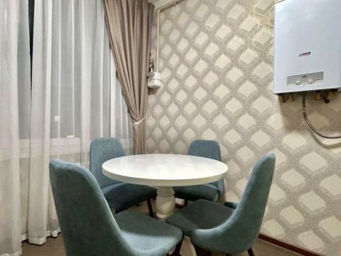 квартира за адресою Академіка Амосова вул., 61