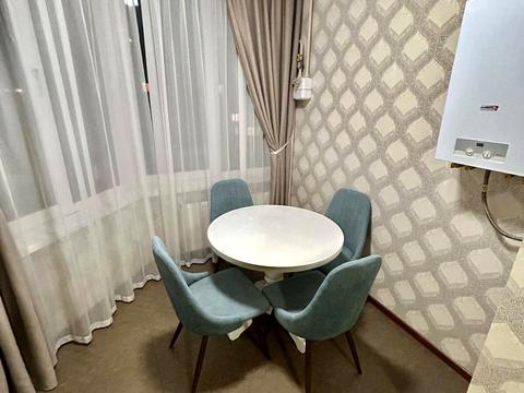 квартира за адресою Академіка Амосова вул., 61