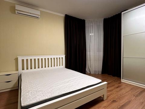 квартира за адресою Академіка Амосова вул., 61