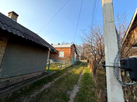 участок по адресу І. Франка, 68