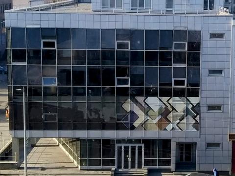 коммерческая по адресу Нововокзальная ул., 2