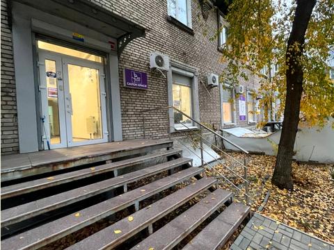 комерційна за адресою Воскресенська вул. (Леніна), 1-А