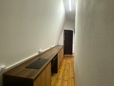 комерційна за адресою Уманська вул., 25