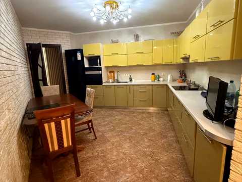 квартира по адресу Кленовая ул., 2а