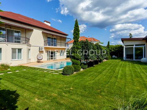 дом по адресу Ясна