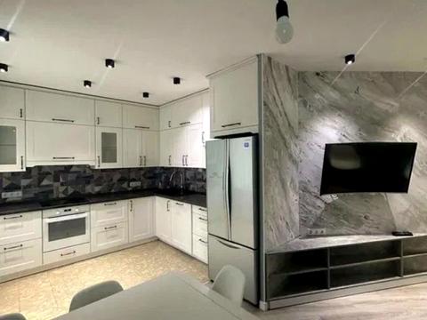 квартира за адресою Дениса Рачінського вул. (Комбінатна), 25