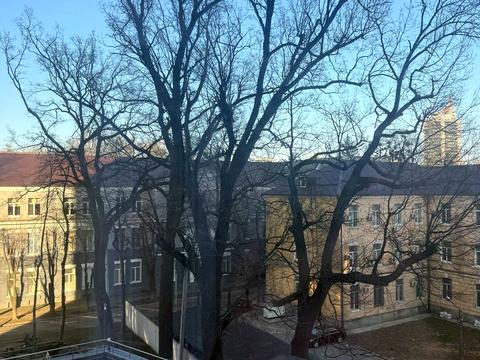 квартира за адресою Авіаконструктора Антонова вул., 2-Б