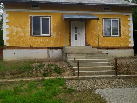 дом по адресу Спортивна