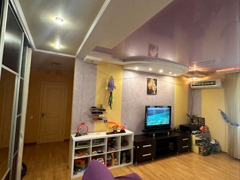 квартира за адресою Зодчих вул., 8