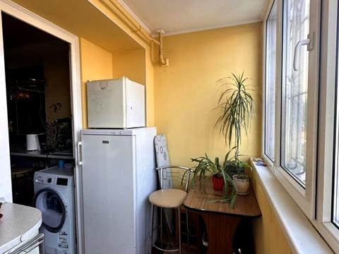 квартира за адресою Зодчих вул., 8