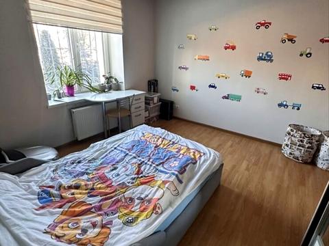 квартира за адресою Зодчих вул., 8