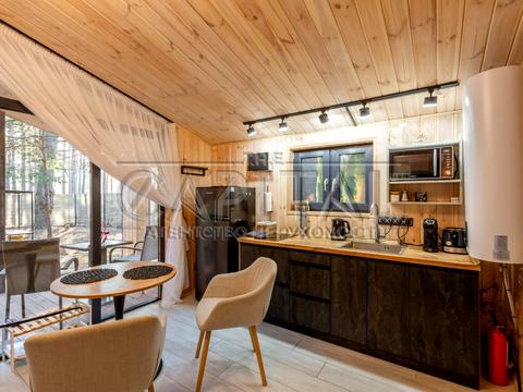 комерційна за адресою Затишна, 1