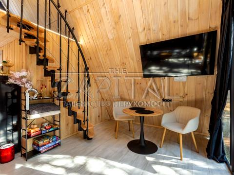 комерційна за адресою Затишна, 1