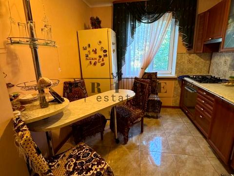 комерційна за адресою Миколи Закревського вул., 43