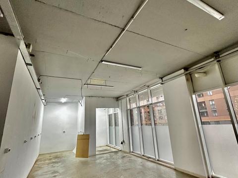 комерційна за адресою Зелена вул., 204-Б