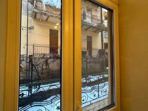 квартира за адресою Миколи Леонтовича вул., 5