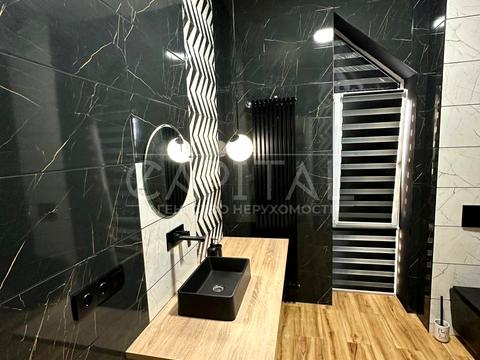 будинок за адресою Центральна вул.