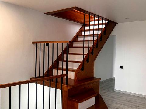 дом по адресу Черкассы, Підгірна ул., 1