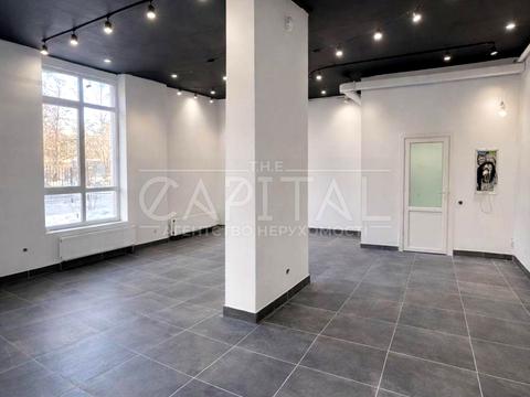 коммерческая по адресу Академика Глушкова просп., 42