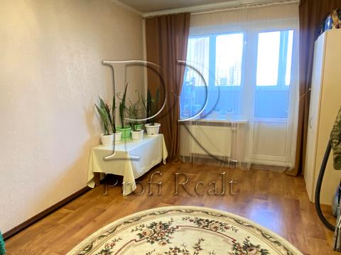 квартира за адресою Сергія Данченка вул., 1