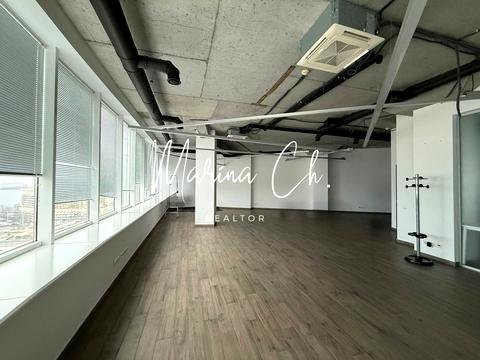 комерційна за адресою Королеви Єлизавети ІІ вул. (Глинки), 2